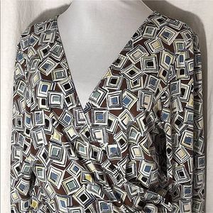 BCBG Maxazari Geometric Wrap Dress‎